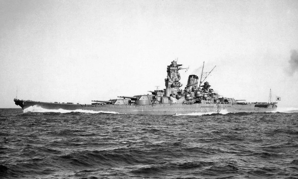 Yamato running full-power sea trials, October 30, 1941