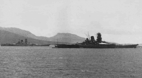 Yamato (left) with her sister ship Musashi (right)