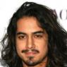 Avan Jogia has been the reference of Solo since the beginning. They are similar in likeness.