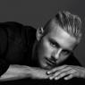 (Model: Alexander Ludwig)